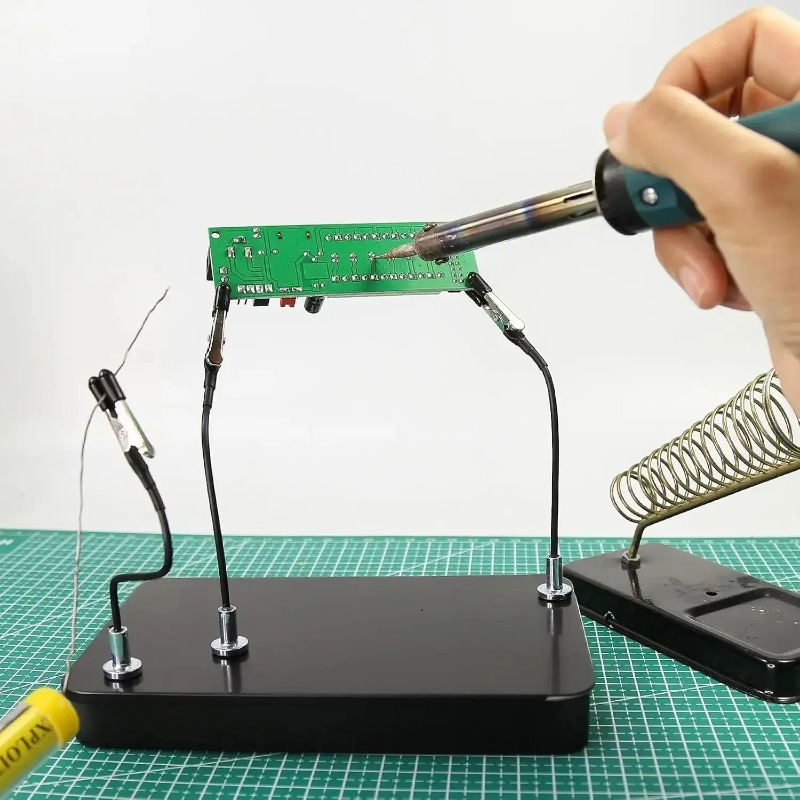 Magnetic PCB Holder Soldering  - Diy Box Electronics Mall recension och pris